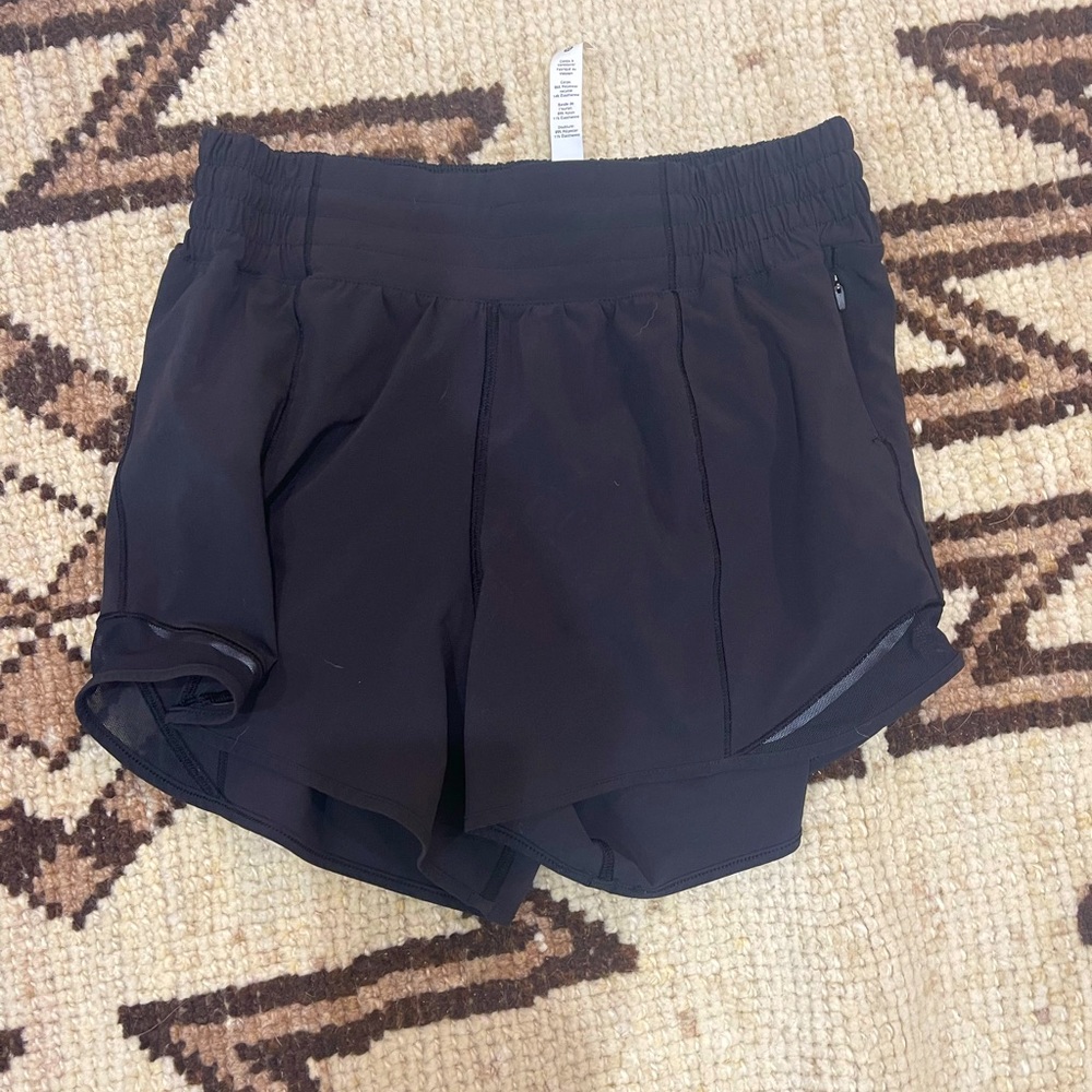 COPY - Lululemon Hotty Hot - 6 Tall